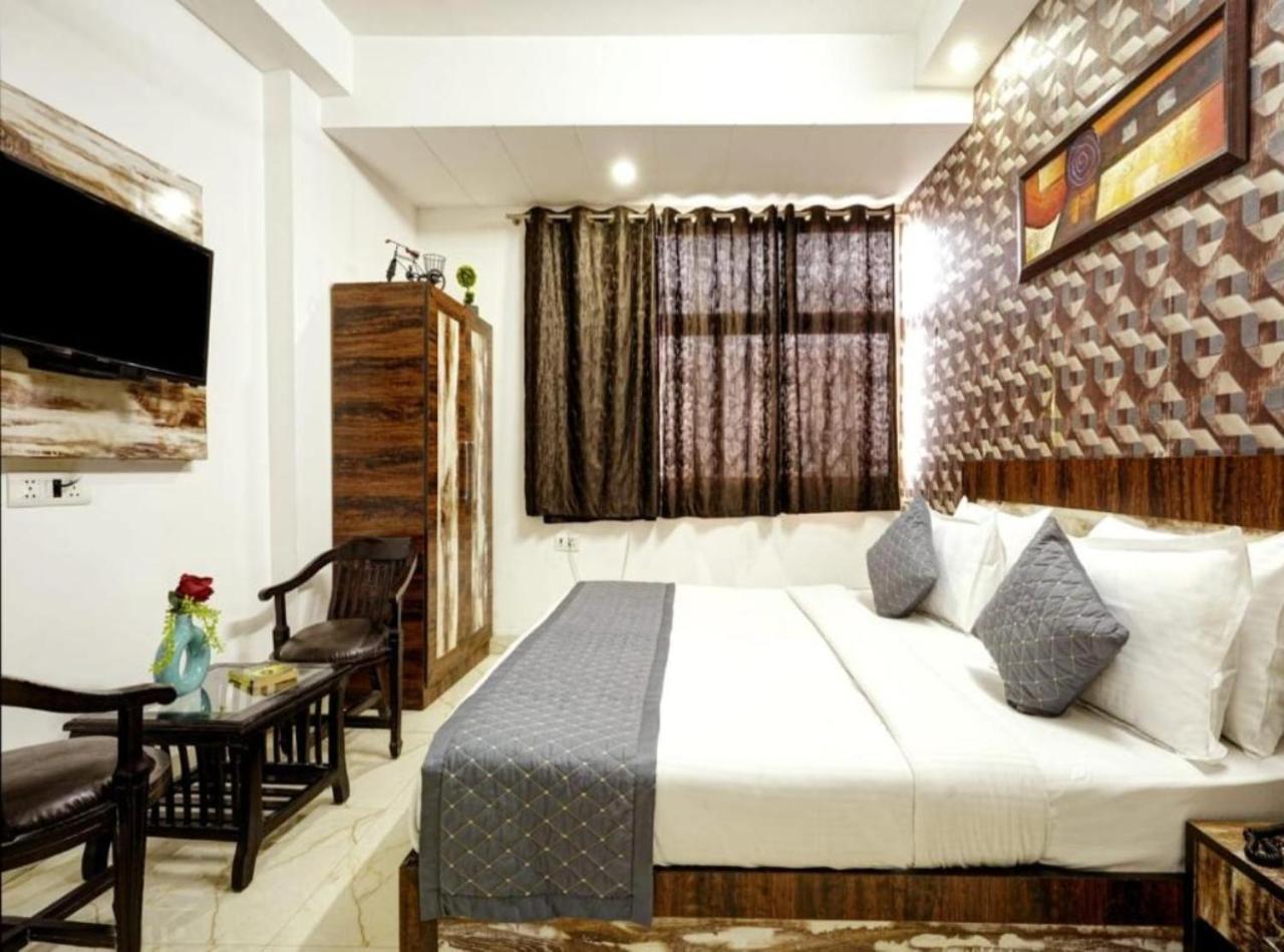 Hotel Vijaydeep Palace Near Delhi Airport Нью-Дели Экстерьер фото