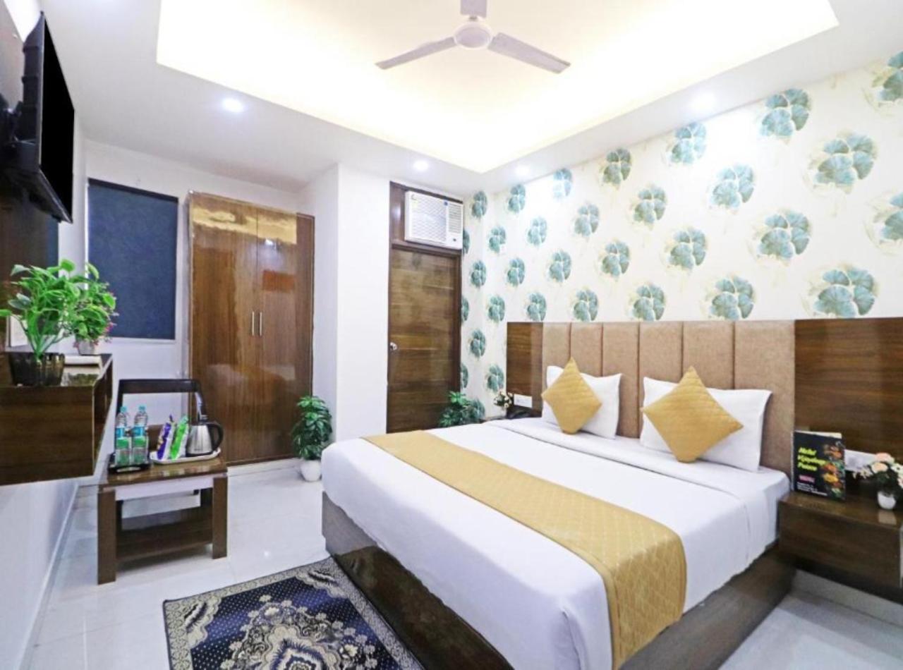 Hotel Vijaydeep Palace Near Delhi Airport Нью-Дели Экстерьер фото